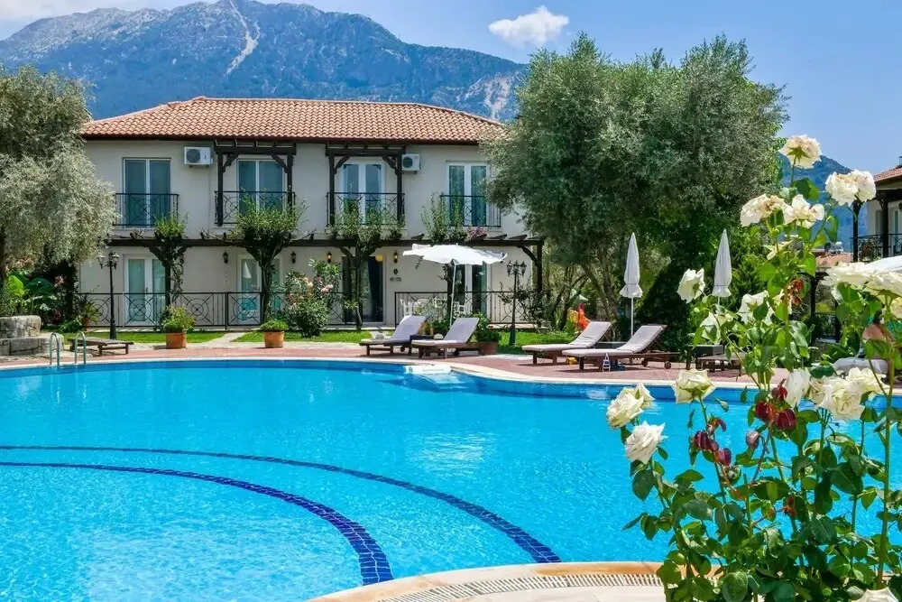 Begonvil Ovacik Villa and Apartments