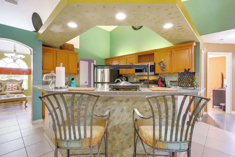Spacious Backyard! Single-level Port St Lucie Home