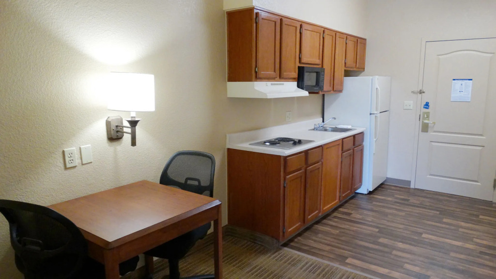 Extended Stay America Suites - Dallas - Frankford Road