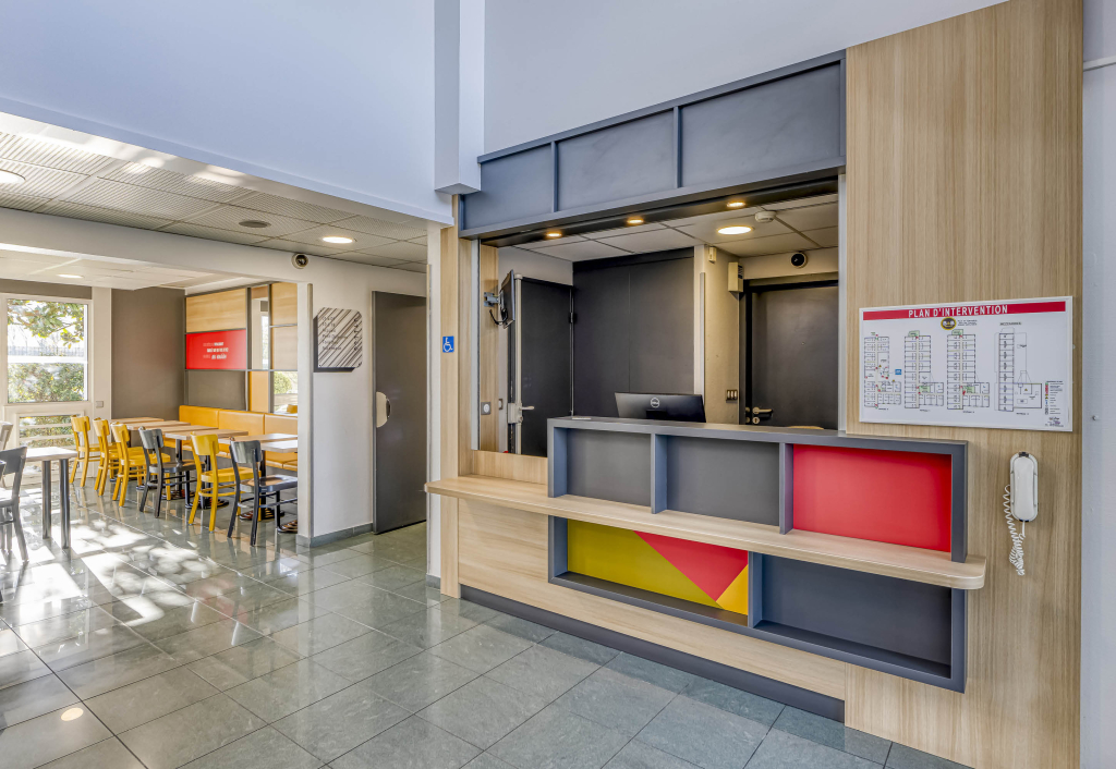 B&B HOTEL Bordeaux Lac sur Bruges