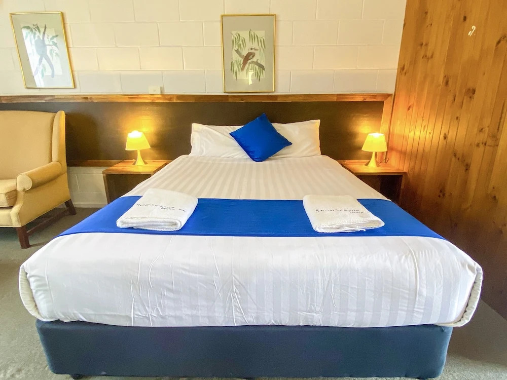 Snow Season Motor Inn