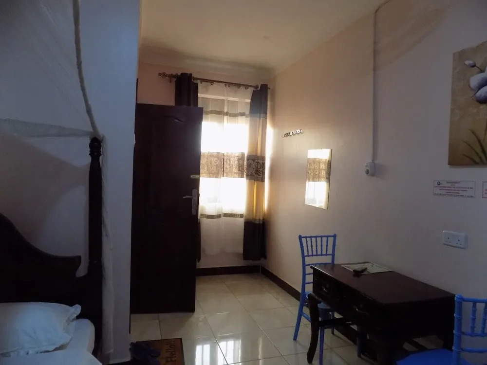 Sky Light Hotel