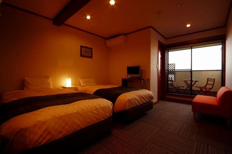 Tsukiyado Luck Hotel