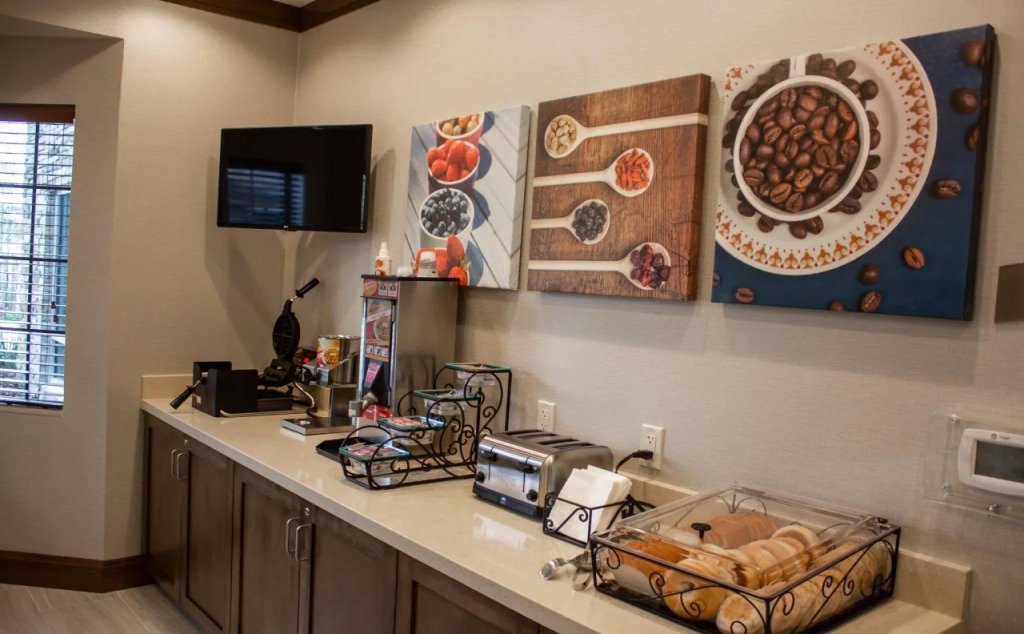 Staybridge Suites - Gainesville I-75 by IHG