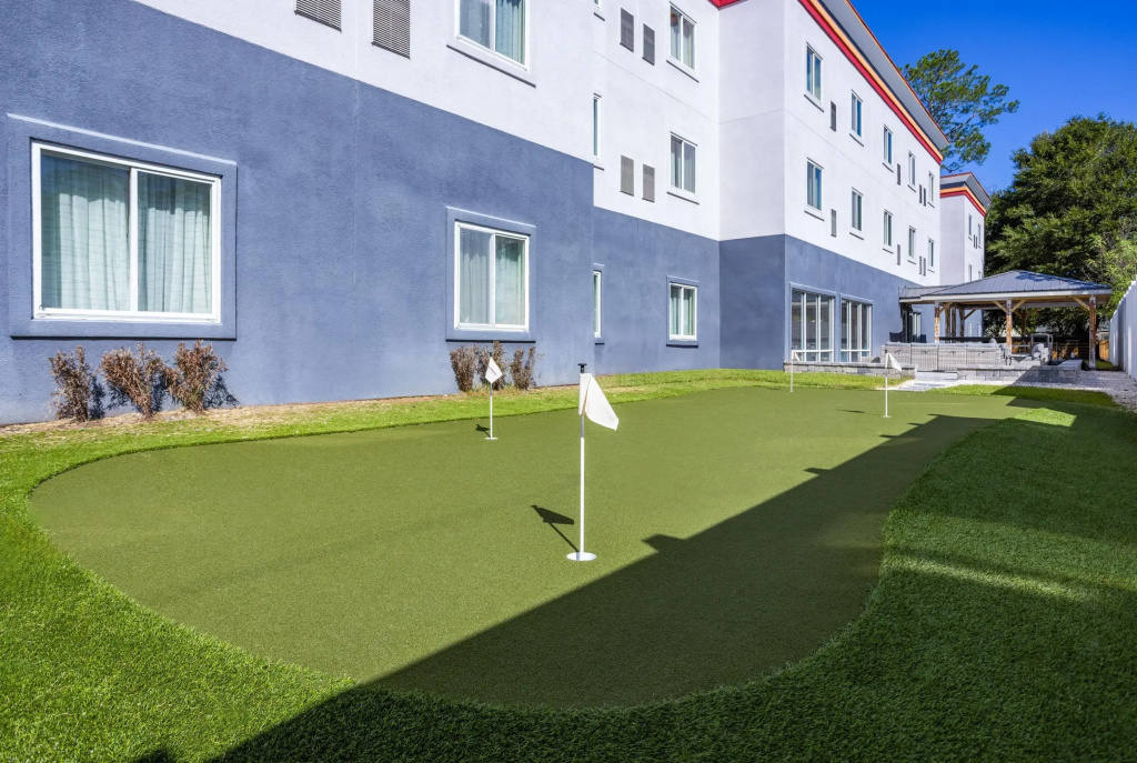 Hawthorn Extended Stay by Wyndham Kingsland Kings Bay Naval