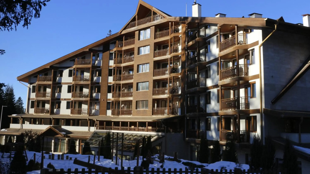 Iceberg Apartment 50