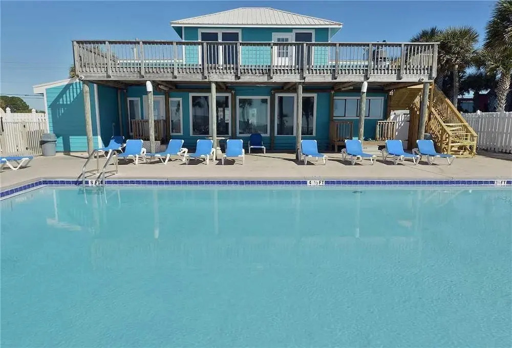 Gulf Highlands 116K - Studio Condo