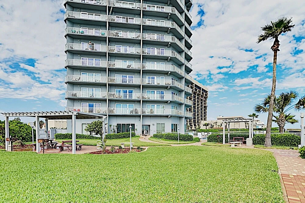 Stylish Gulf-front Getaway - Heated Pool & Hot Tub 2 Bedroom Condo