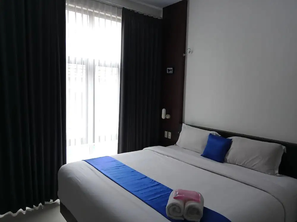 Puri Maju Hotel