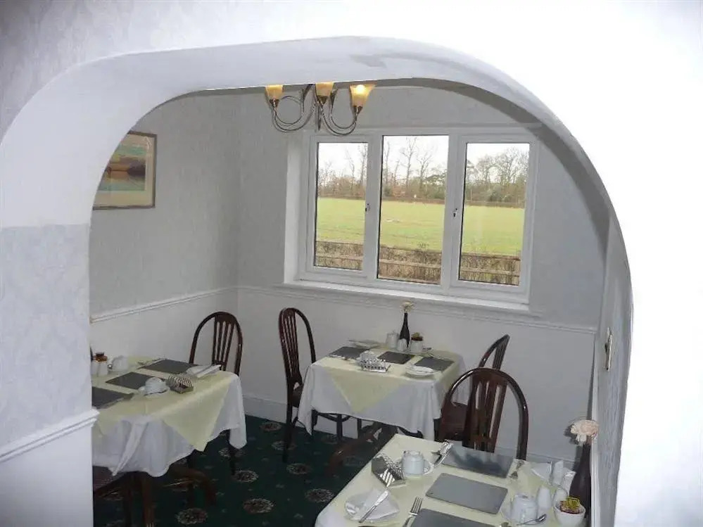The Emsworth Hotel