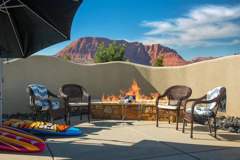 Paradise Poolhouse Stg-3800