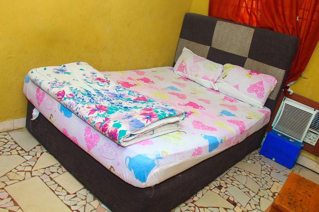 Adesuwa Royal Guest House Ipaja