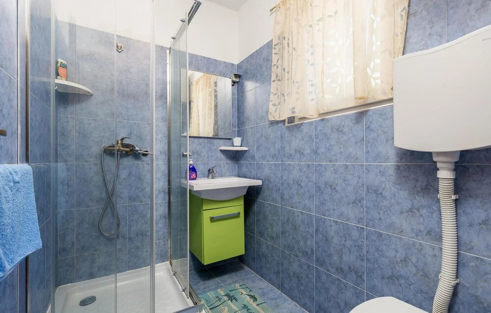 Beautiful Home in Jablanac With Wifi and 5 Bedrooms