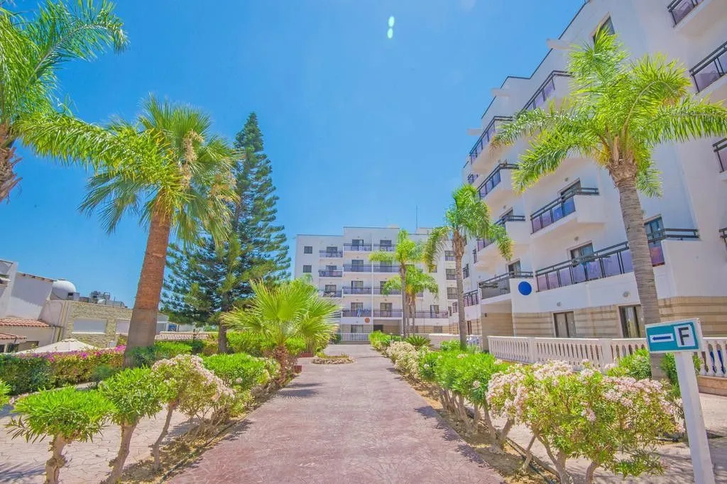 Meandros Apts