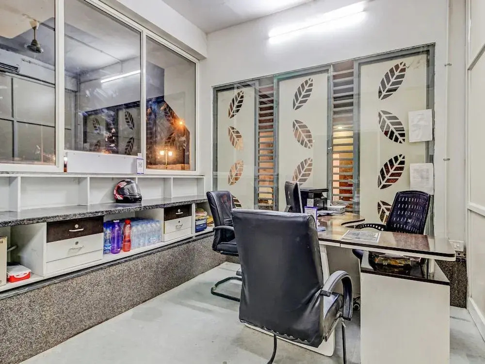 Urbanite by OYO Rooms