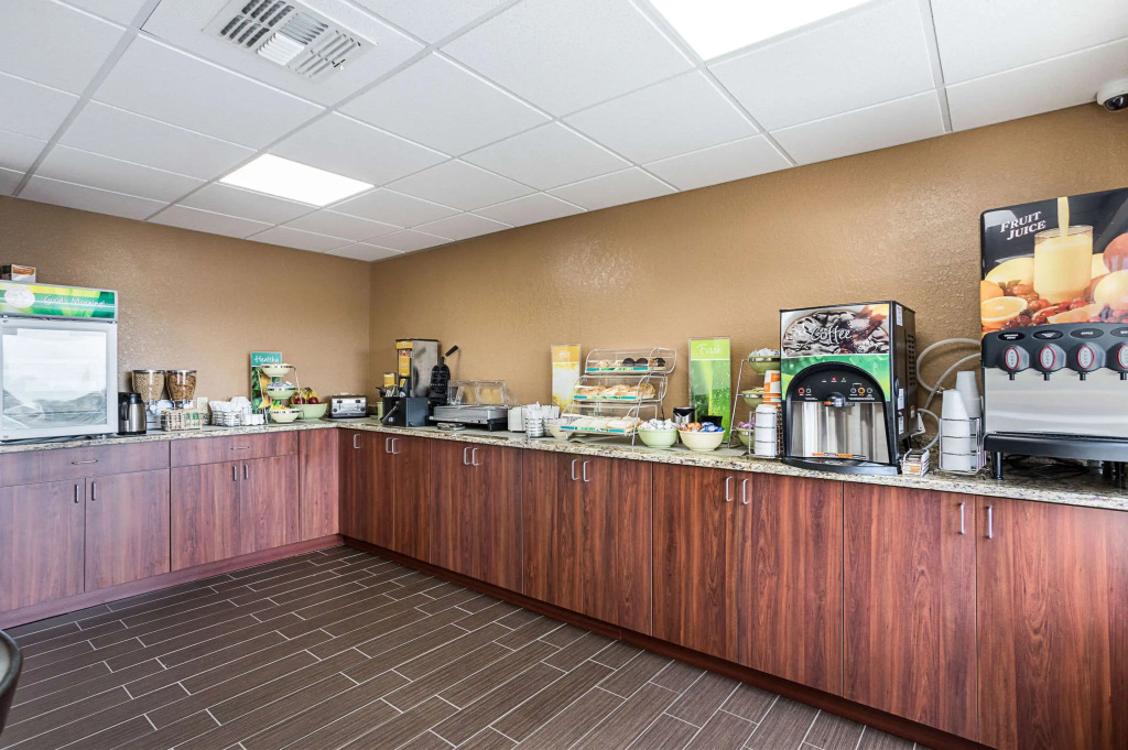 Quality Inn & Suites Heritage Park