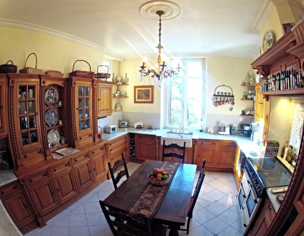 Chateau Le Mur