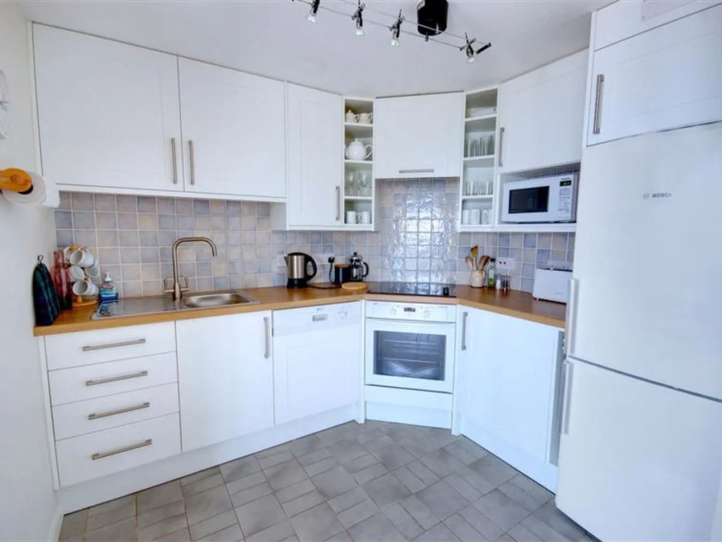 Flat 31 Clifton Court