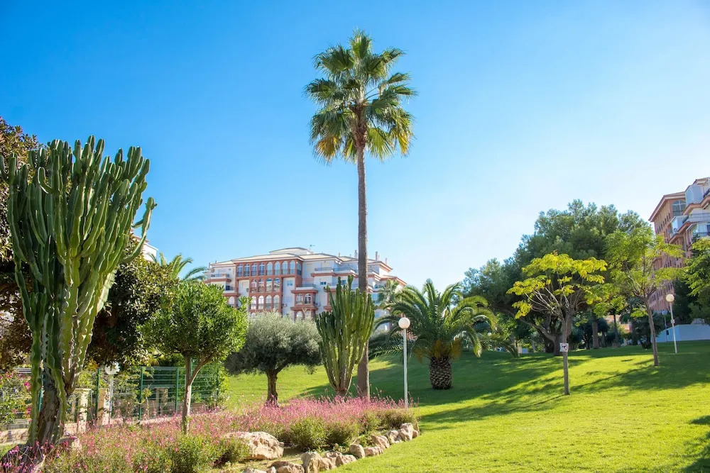 Apartment view to Swimming Pool & Garden