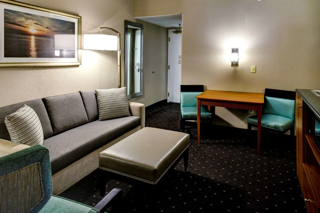 Embassy Suites Williamsburg