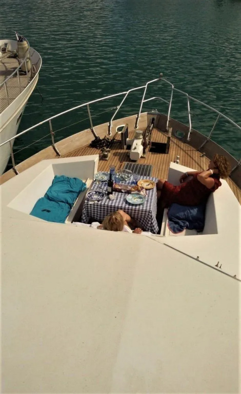 Yacht Akhir Cruise - Amazing Boat At Salerno'S Port With 3 Bedrooms An