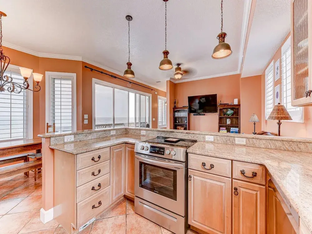Sun And Surf - Four Bedroom Home