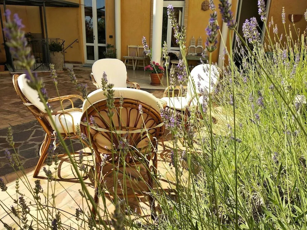 B&B Palazzo Mestichelli Boutique Palace