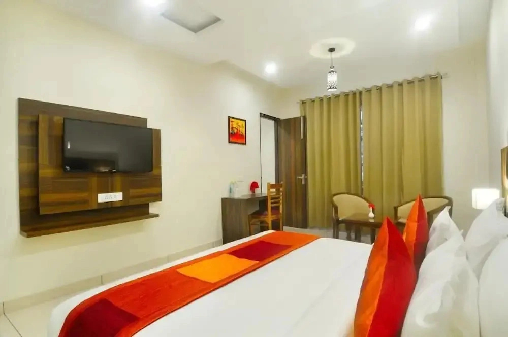 Hotel Royal Vrindaban
