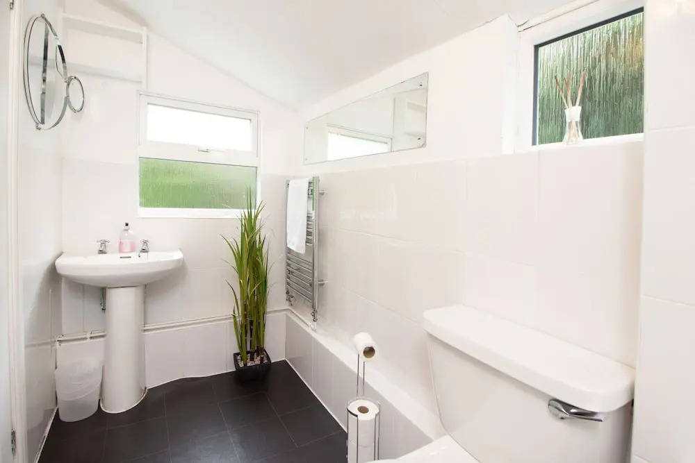 Raleigh's Suite - Exeter