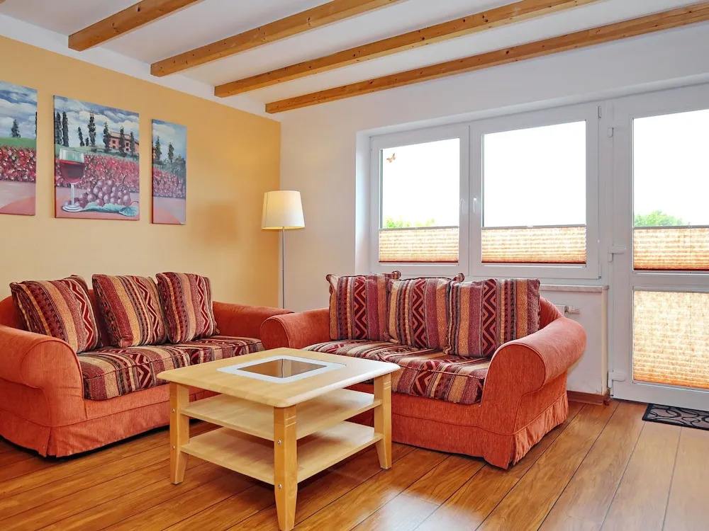Lovely Apartment in Kühlungsborn near Sea Beach