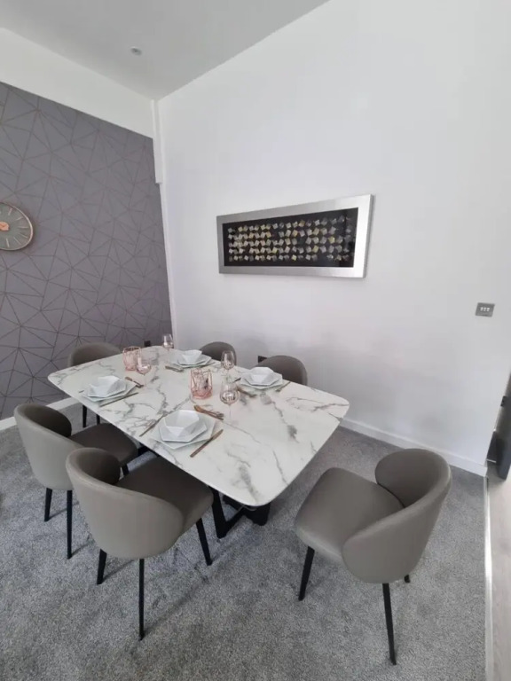 Stunning 1 Bed Apt Minutes From Bham City Centre