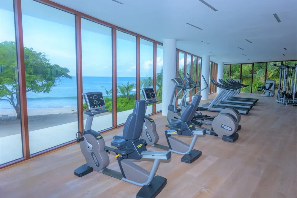 Condo Paradisus by Kivoya