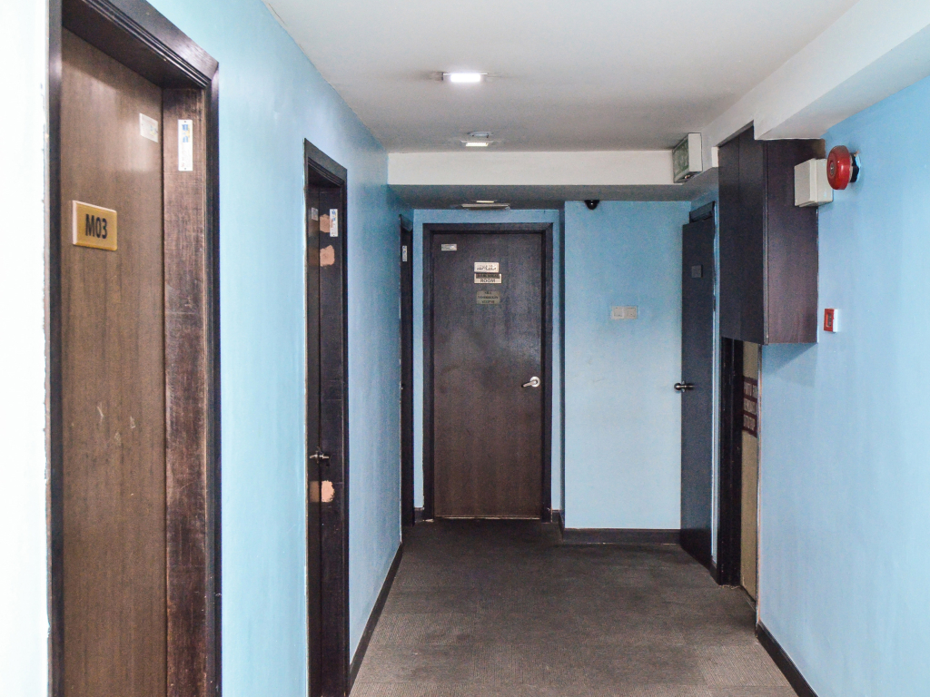 OYO 499 Comfort Hotel Sentul