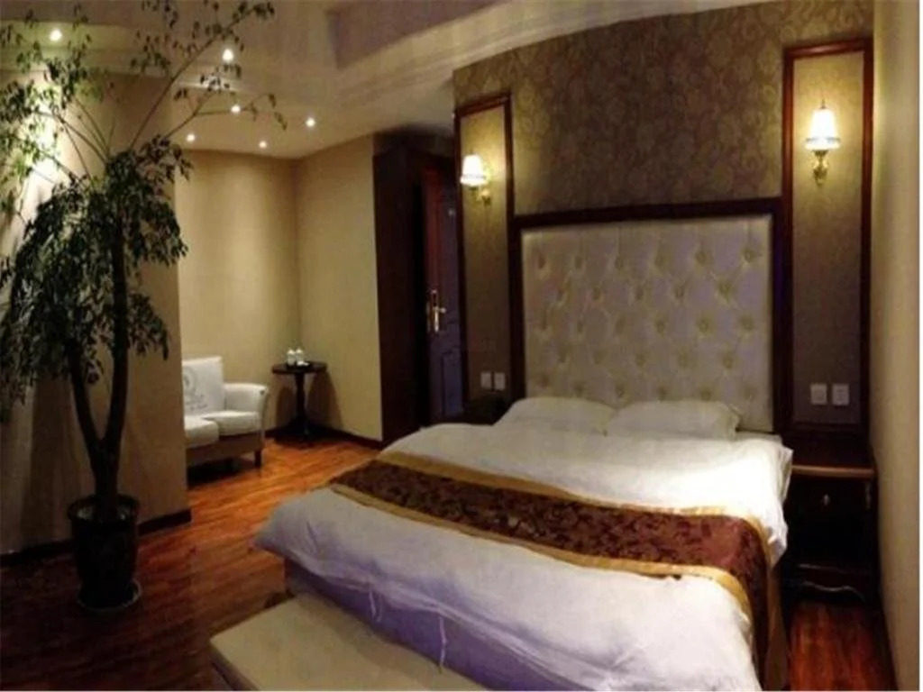 Zitong Ouyuelai Hotel