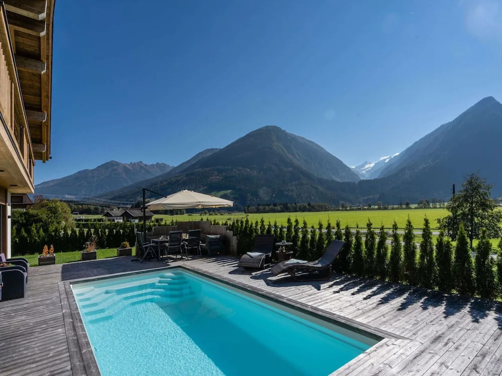 Chalet in Neukirchen by Wildkogel Ski Slopes