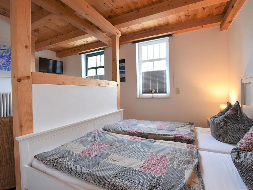 Lovely Apartment With Terrace, Garden, Parking, Fireplace