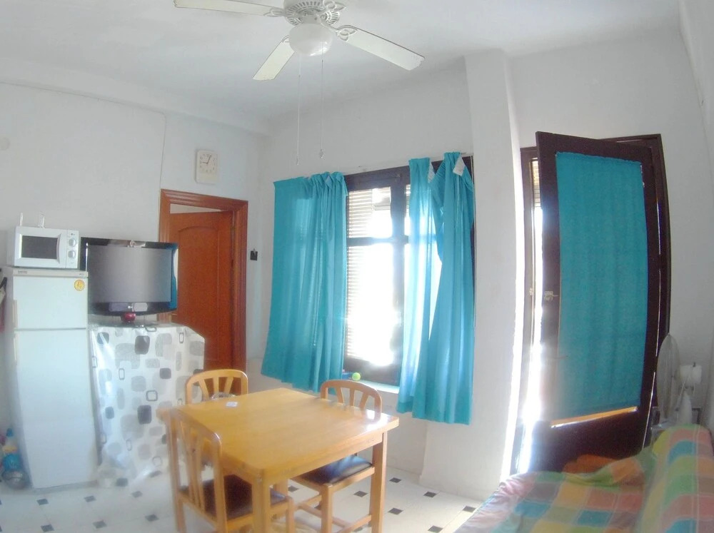 Apartment With one Bedroom in Almuñecar, With Wonderful sea View and Enclosed Garden
