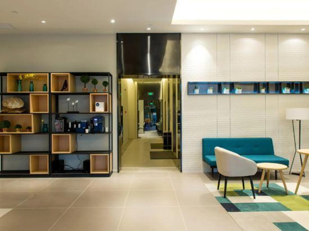 Homeinn Selected Hotel (Xi'an North Railway Station Fengcheng 9th Road Administrative Center)