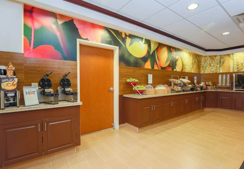 Fairfield by Marriott Inn & Suites Las Vegas Stadium Area