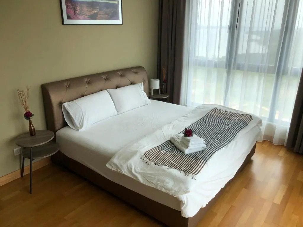 Teega Residence @ Cosy Seafront Living