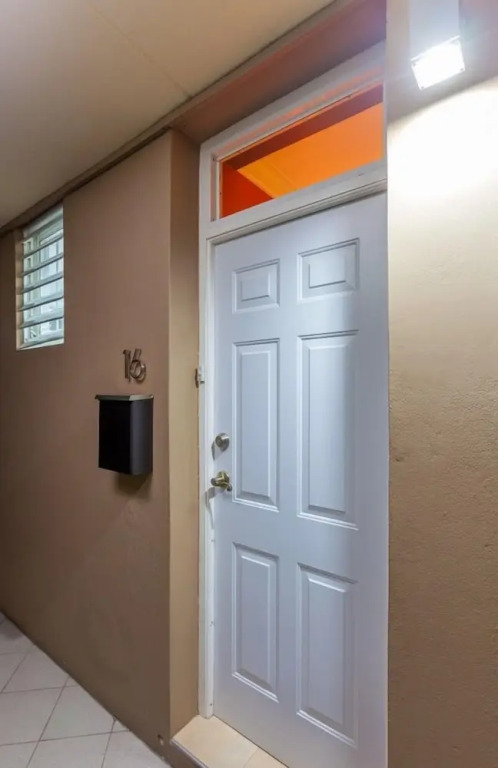 Choose To Be Happy at Seymour #9 and #16 - Studio Apartments w Pool