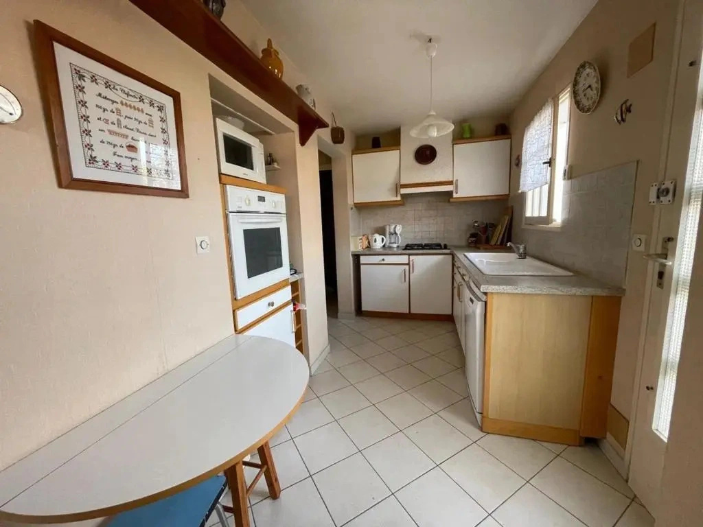 Villa 5 pièces avec jardin, à 400m de la plage et 600m des commerces, wifi et barbecue inclus - FR-1-361-20