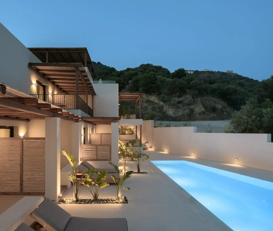 KYMANI Boutique Hotel & Suites