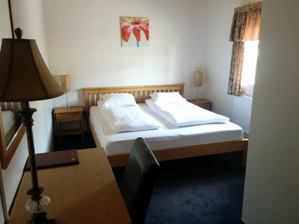 Engimyri Lodge