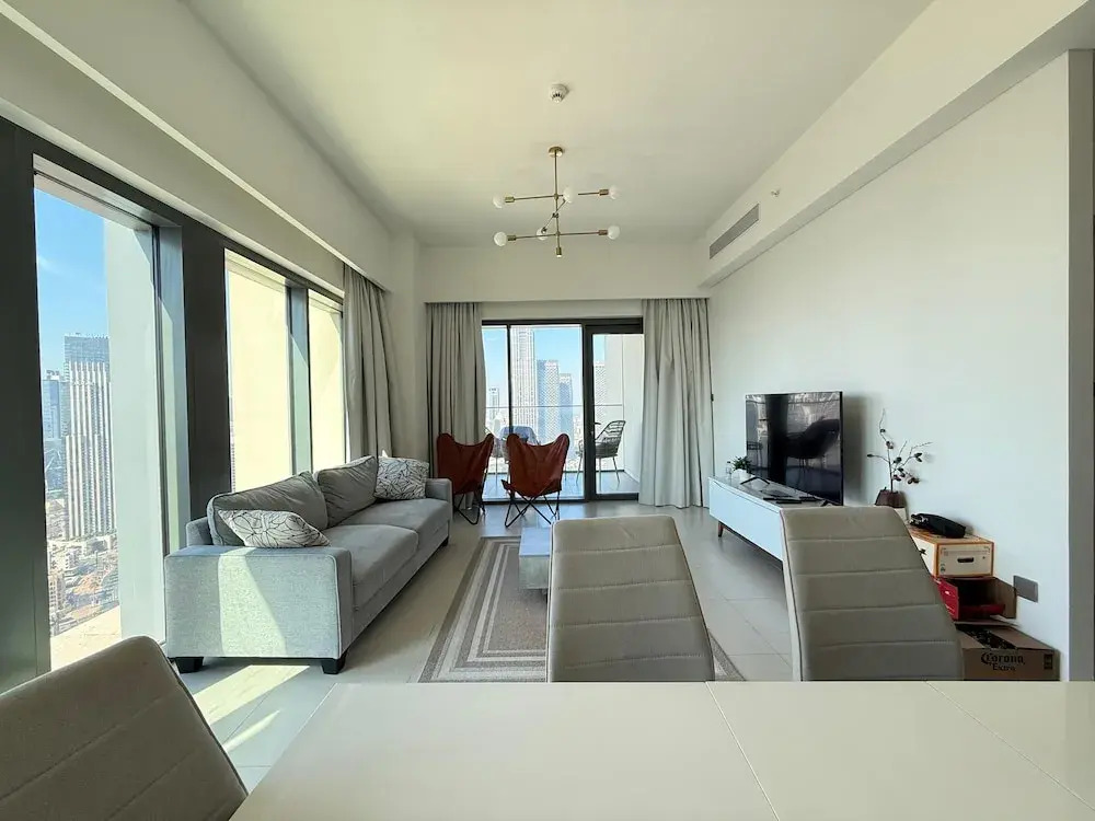 Downtown Dubai 3BR Burj Royale