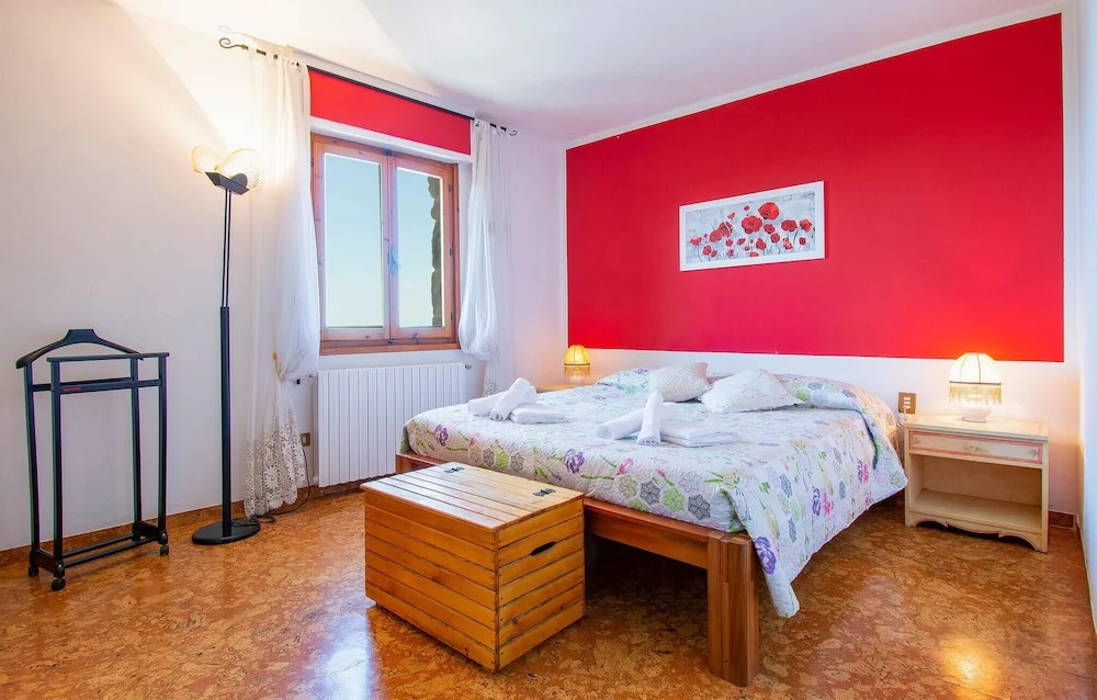 Amazing Apartment in Lamporecchio With 2 Bedrooms and Wifi