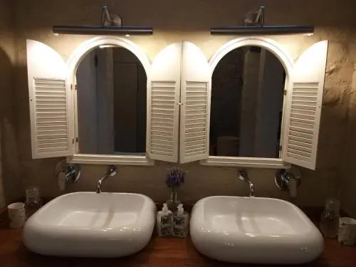 Hartland Garden Suite