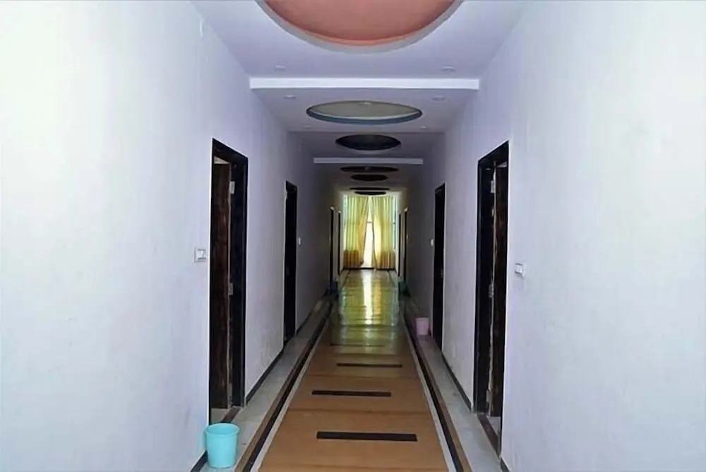 Hotel The Paradise
