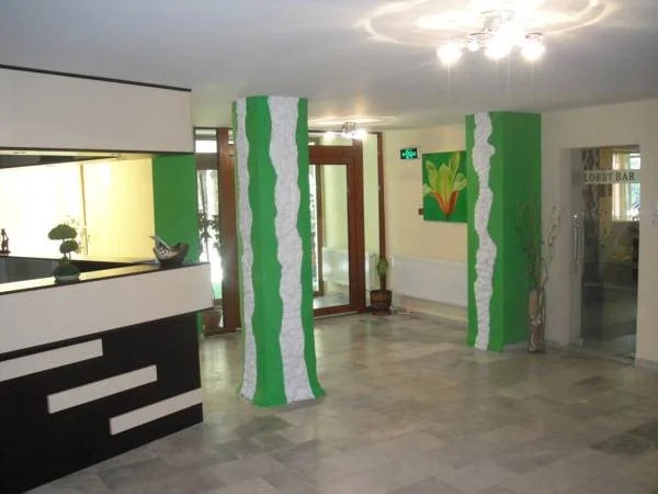Tofana Hotel