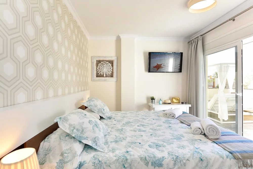 Luxury Penthouse With Terrace Mogan VII